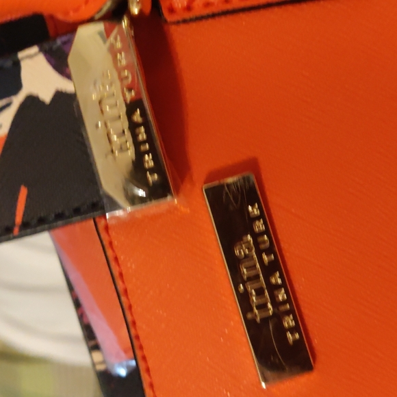 Trina Turk women's bag - Picture 7 of 7